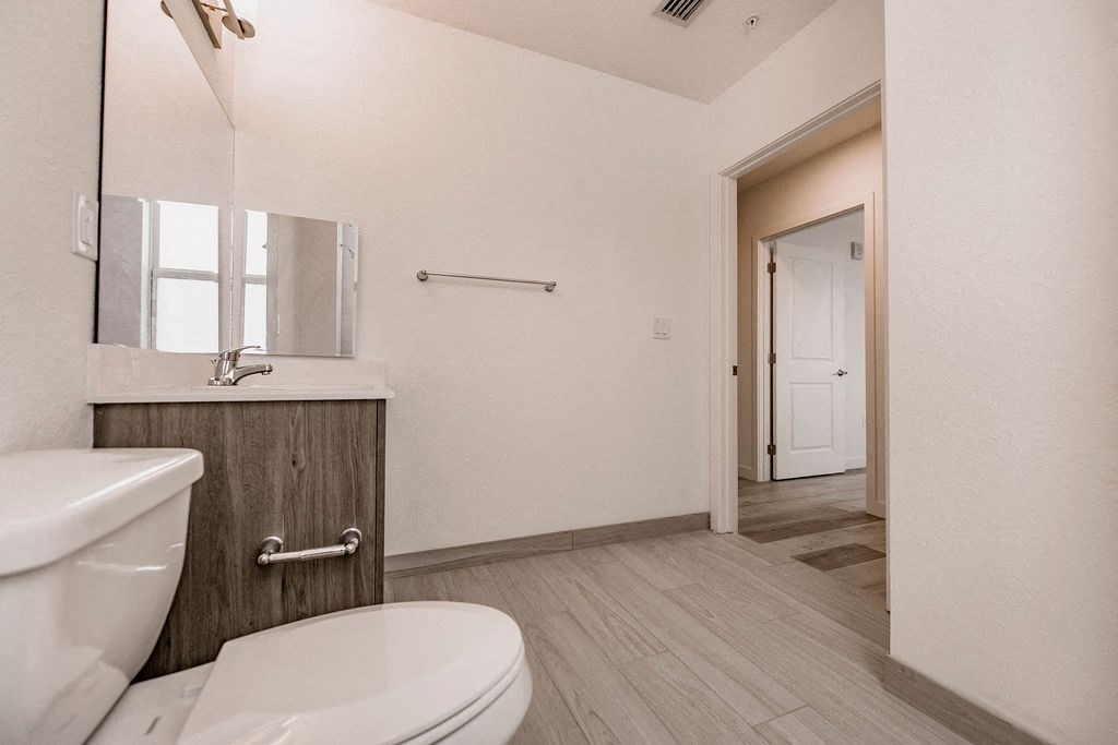 Sonata Apartment Homes_Bath