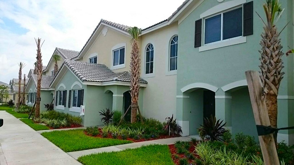 Villa Capri II Town Home