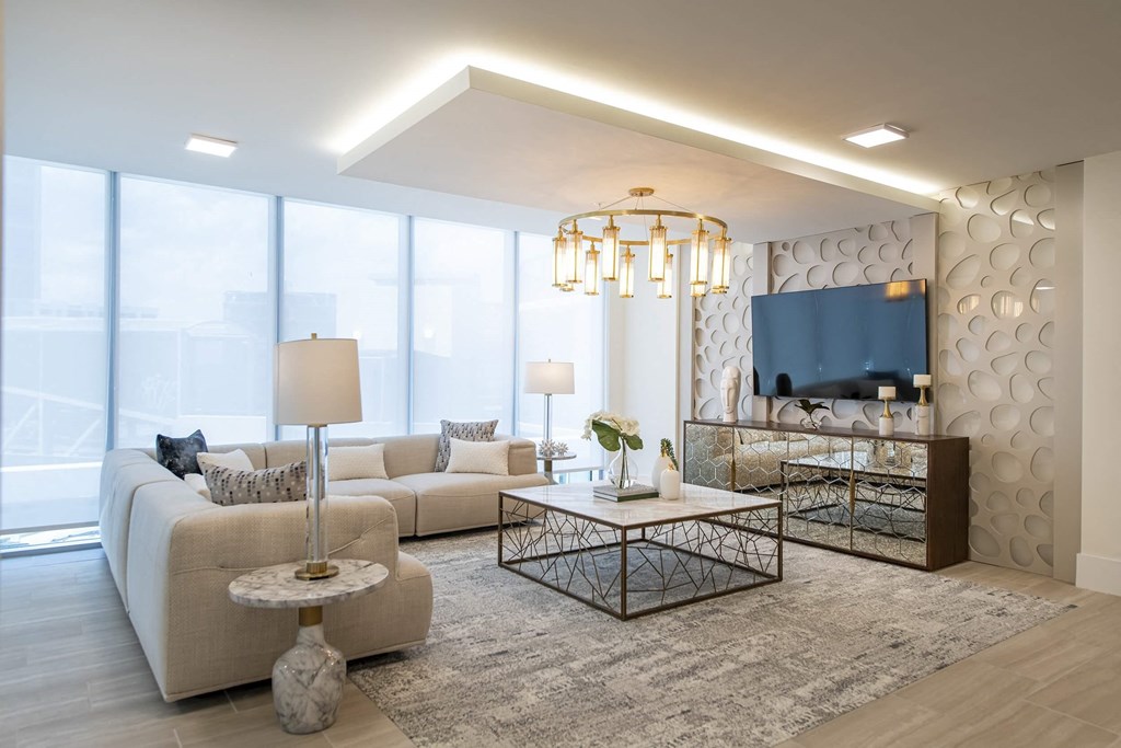 Platform 3750 Apartment Homes