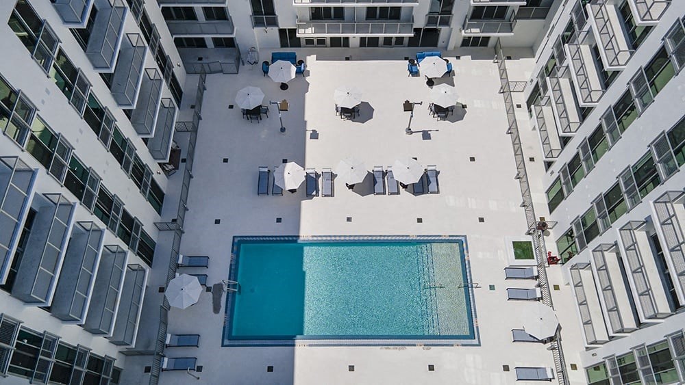 Platform 3750 Apartment Homes