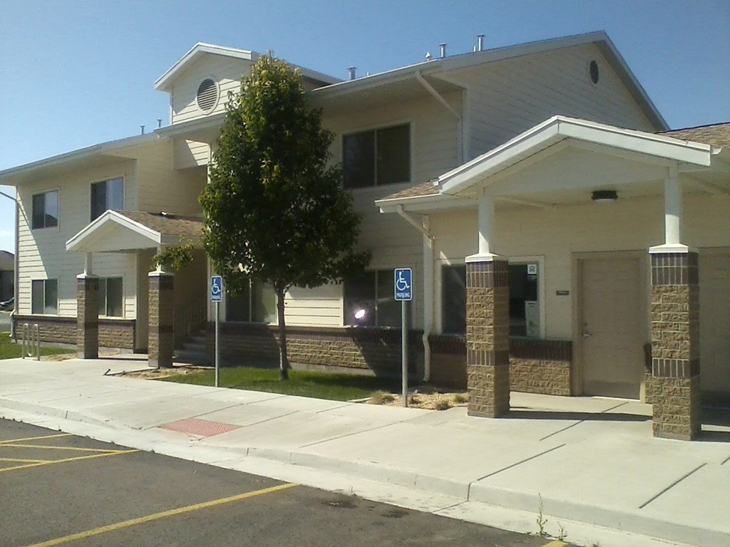 Tremonton Terrace Exterior Tremonton Terrace Exterior