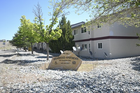 the building in which the hotel is located