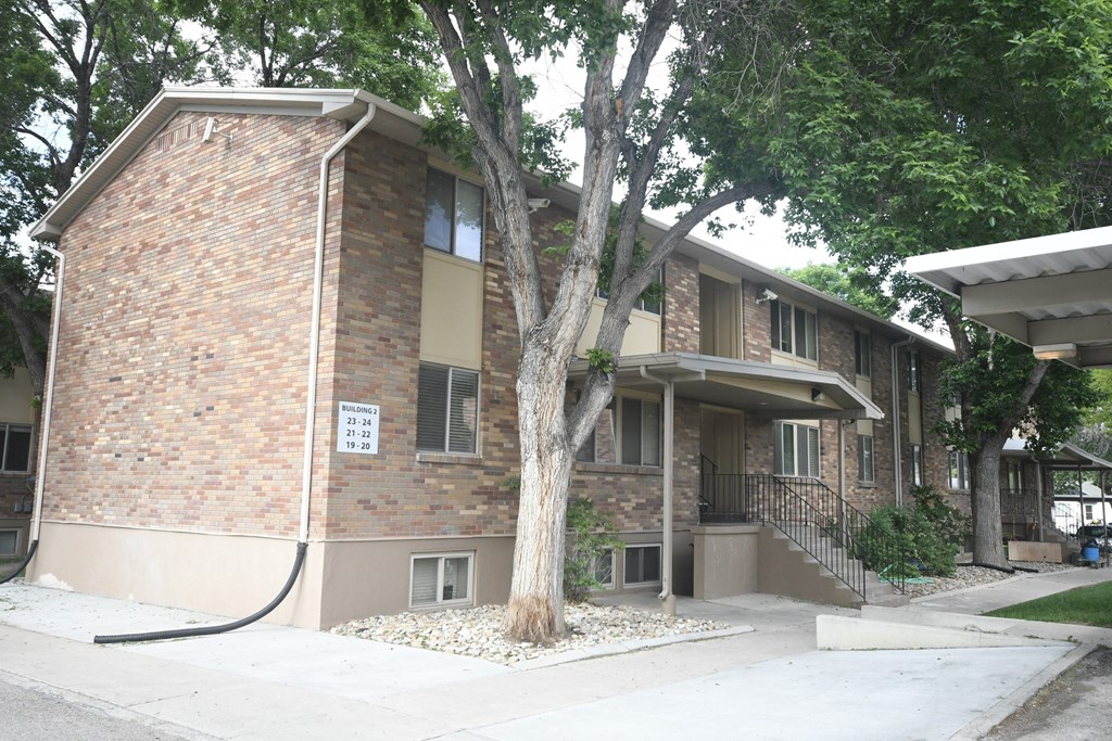 the building where the apartment is located