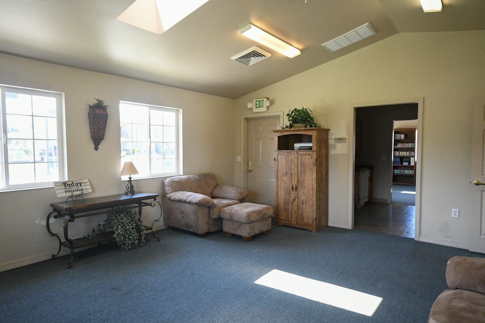 Aspen Court Apartments