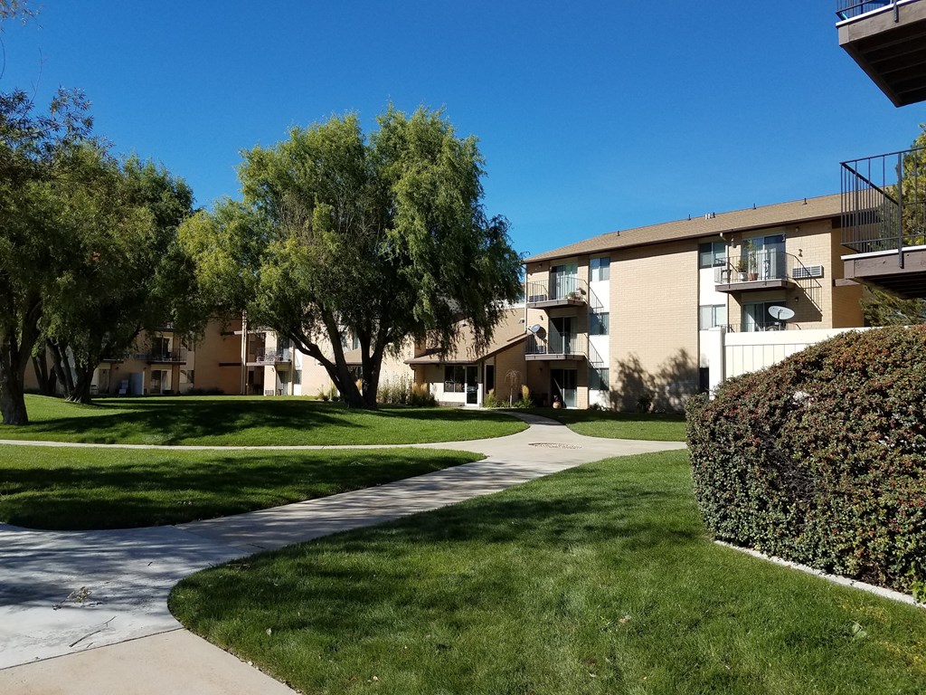 Willowood Exterior