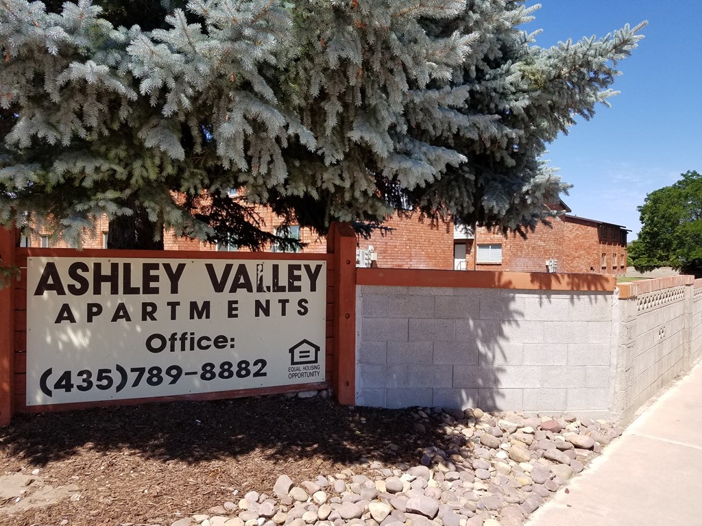 Ashley Valley Sign