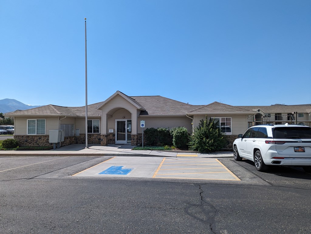 Aspen Court Clubhouse