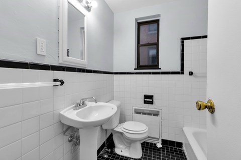 1022 Delaware 2 Beds Apartment for Rent