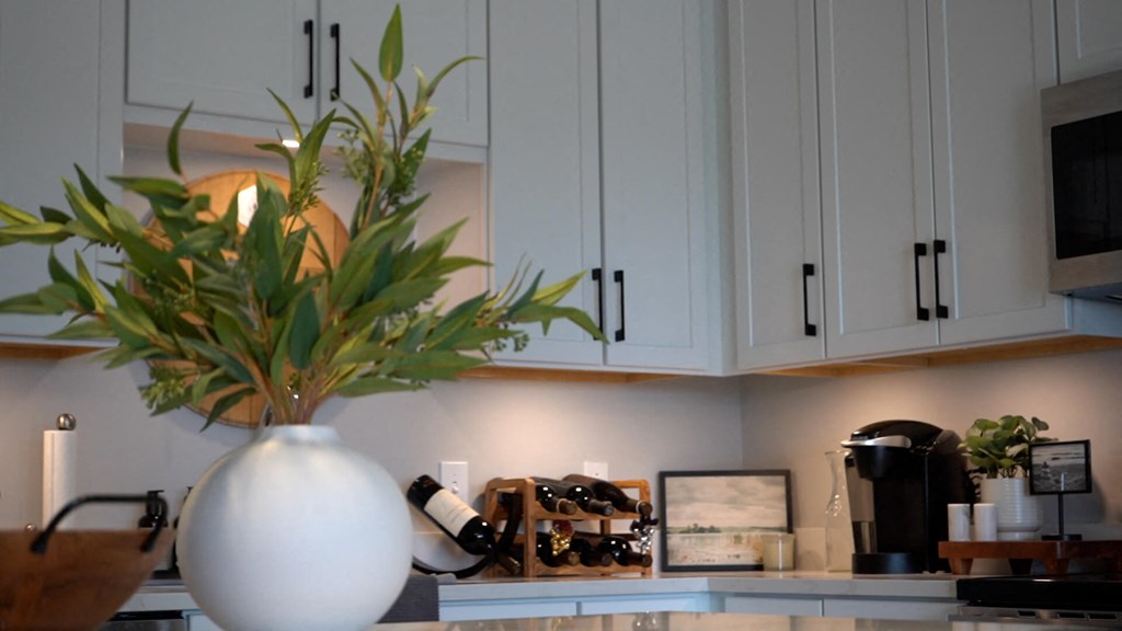 Custom Cabinets  at The Pearl, Fort Wayne, 46802