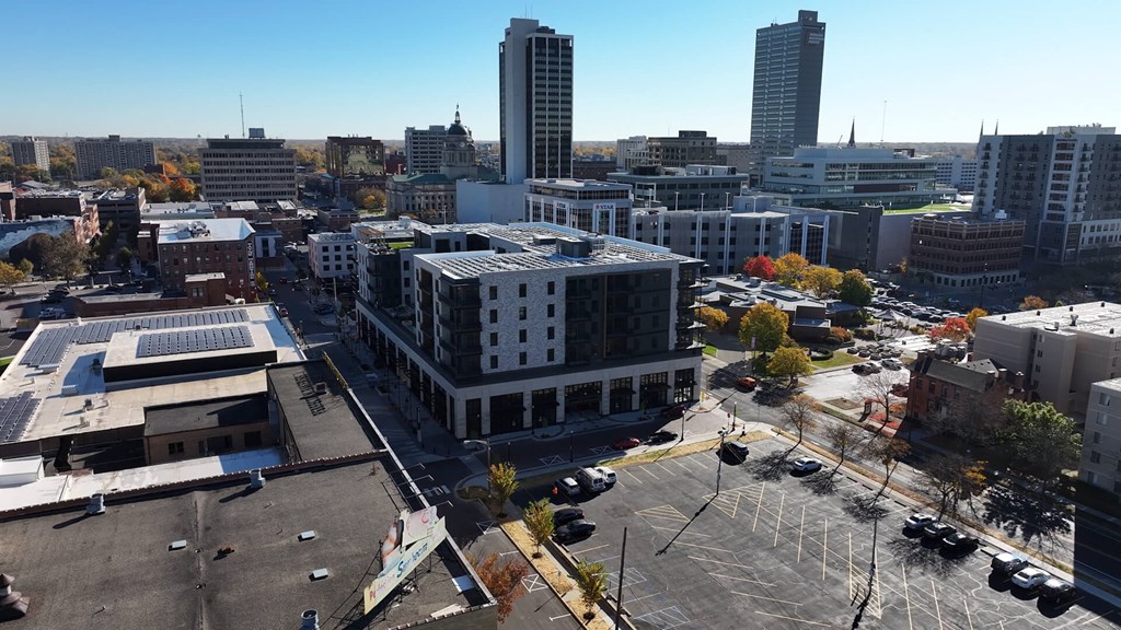 City Views at The Pearl, Indiana, 46802