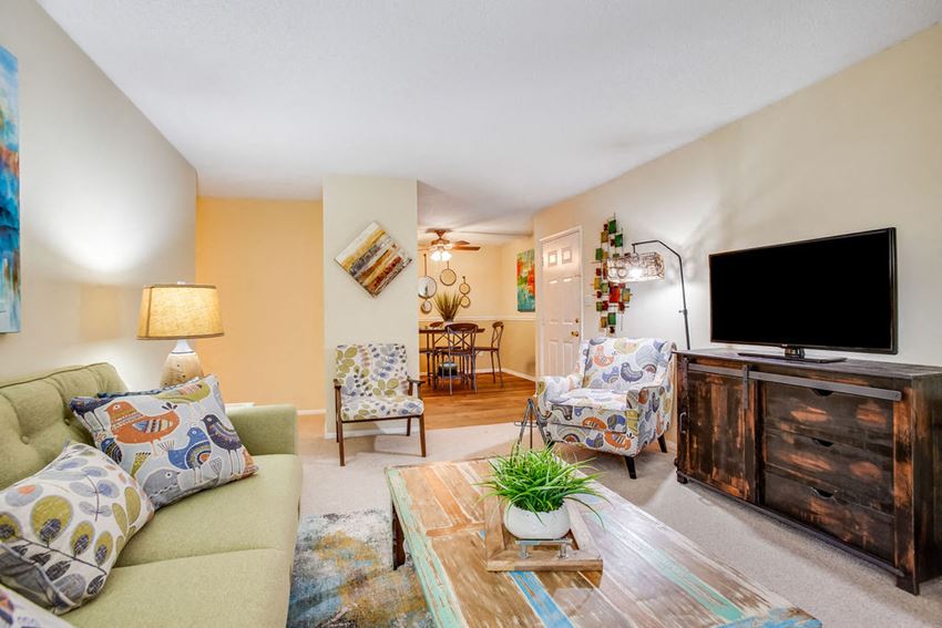 224 Royal Pines Drive 1-2 Beds Apartment for Rent - Photo Gallery