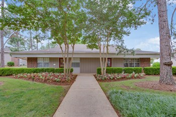 1925 8th Avenue 1-2 Beds Apartment, Student for Rent - Photo Gallery 2