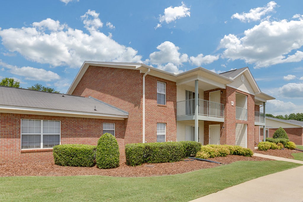 Mountain View Apartment Homes, Tuscaloosa, AL, Exterior