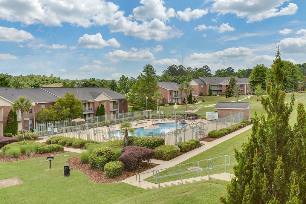 Mountain View Apartment Homes, Tuscaloosa, AL, Resort Style Pool