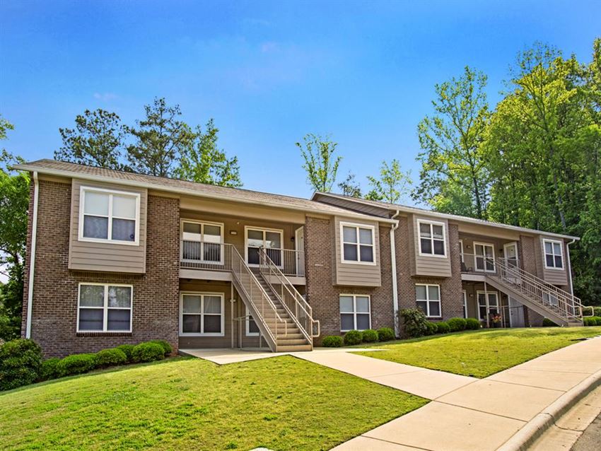 Bentwood Apartments, 2601 Evergreen Drive, Birmingham, AL RentCafe