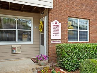 2601 Evergreen Drive 1-2 Beds Apartment for Rent - Photo Gallery
