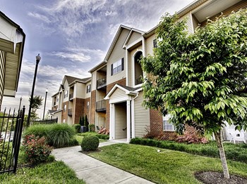 741 Plummer Road 1-3 Beds Apartment for Rent - Photo Gallery 6