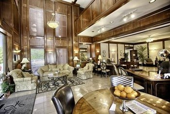 Executive Lodge Apartments office in Huntsville, AL - Photo Gallery 6