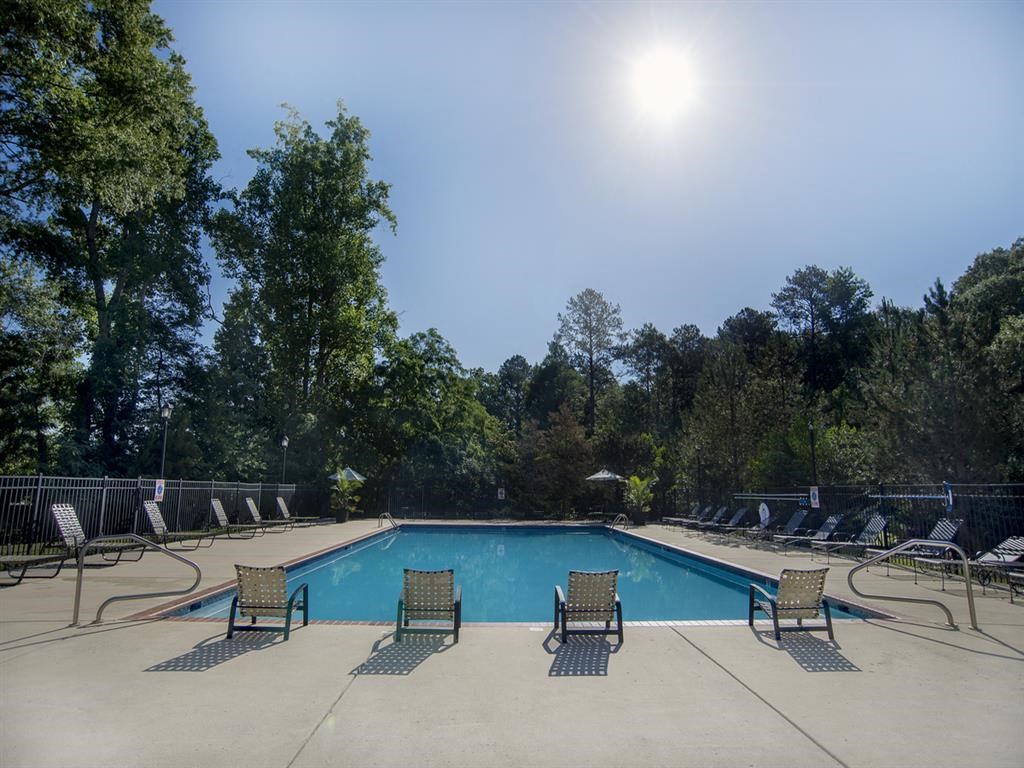 Pool Hampton Falls Apartments, Huntsville Alabama