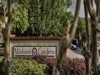 6315 Old Madison Pike 1-3 Beds Apartment for Rent - Photo Gallery 2