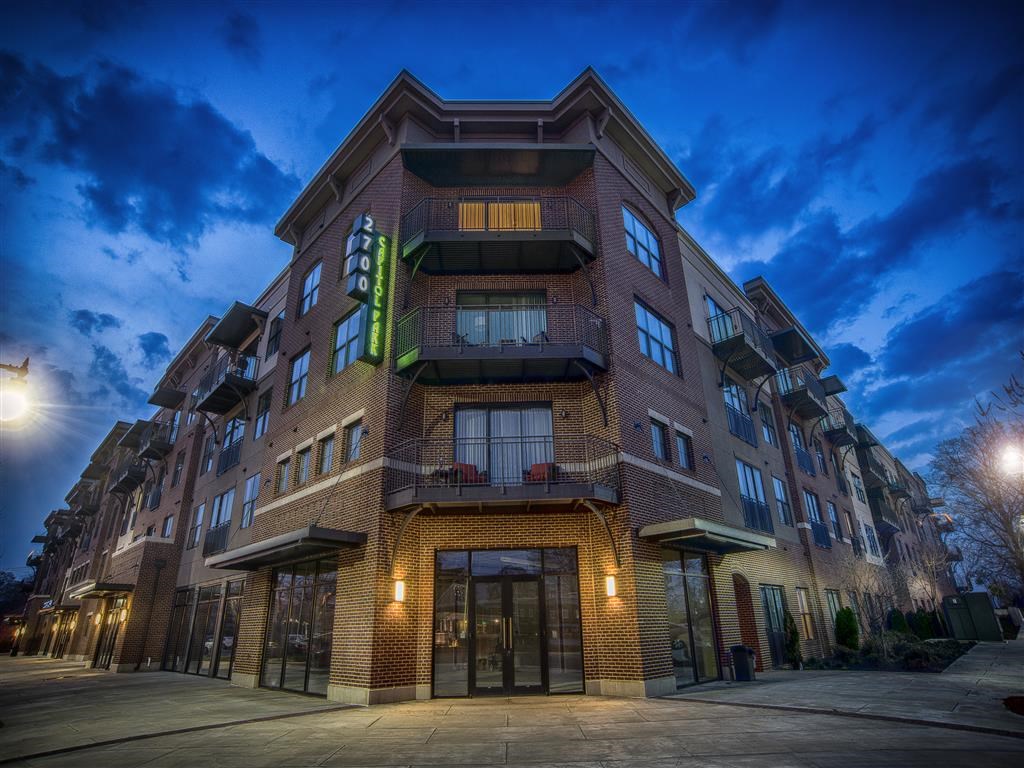 the building in which the hotel is located