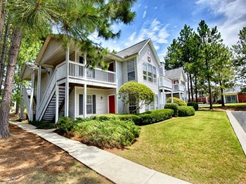 201 Marina Drive 1-3 Beds Apartment, Student for Rent - Photo Gallery 2