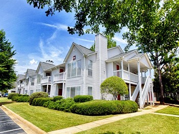 201 Marina Drive 1-3 Beds Apartment, Student for Rent - Photo Gallery 4