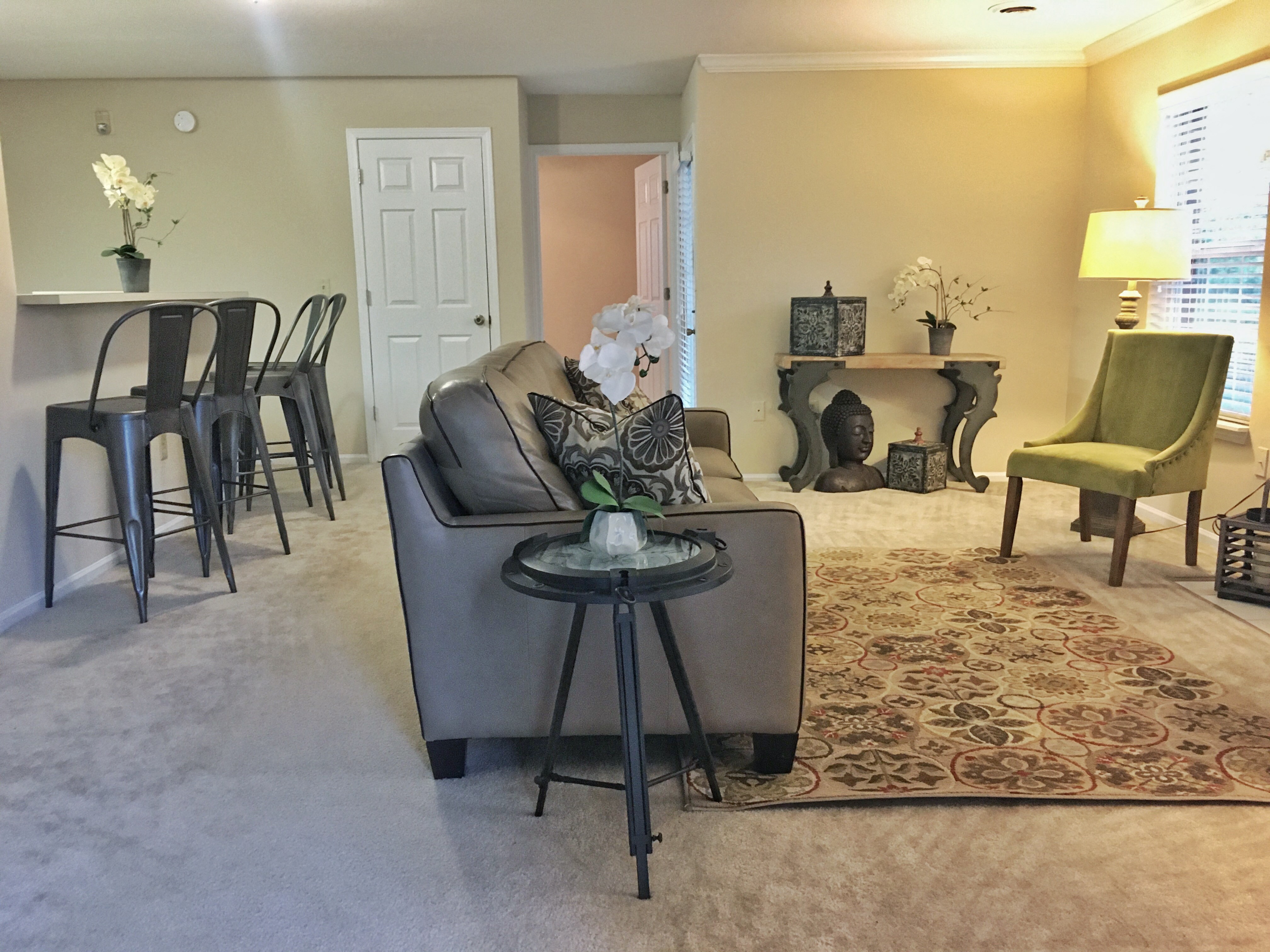 Lanesborough Apartments - Knoxville, TN