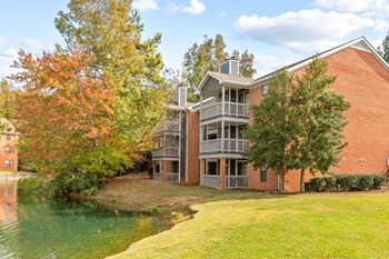 One Turtle Lake Drive 1-2 Beds Apartment for Rent - Photo Gallery 4