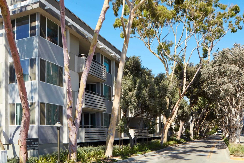 Villa Del Mar Apartment Homes And Marina