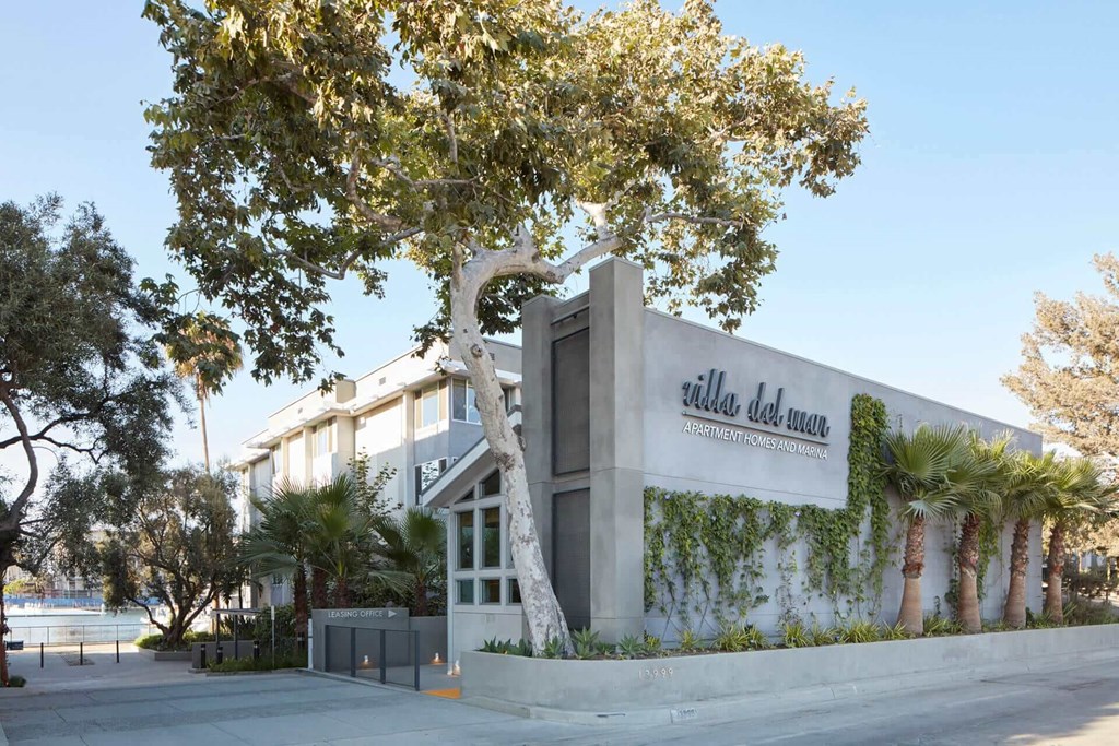 Villa Del Mar Apartment Homes And Marina