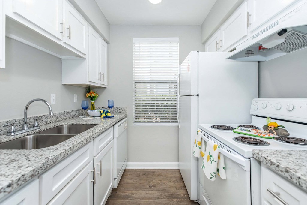 Kitchenat Royal Wildewood Manor Apartments, Clute, Texas