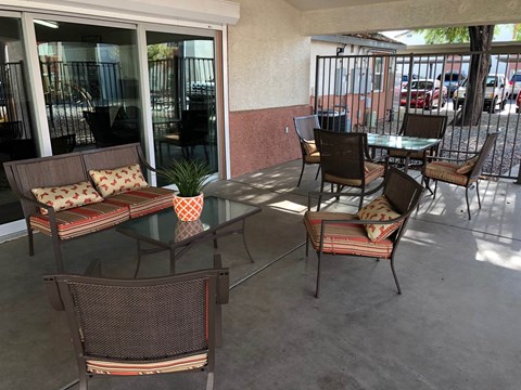 Outdoor clubhouse seating at Mission Vista Apartments in Tucson Arizona