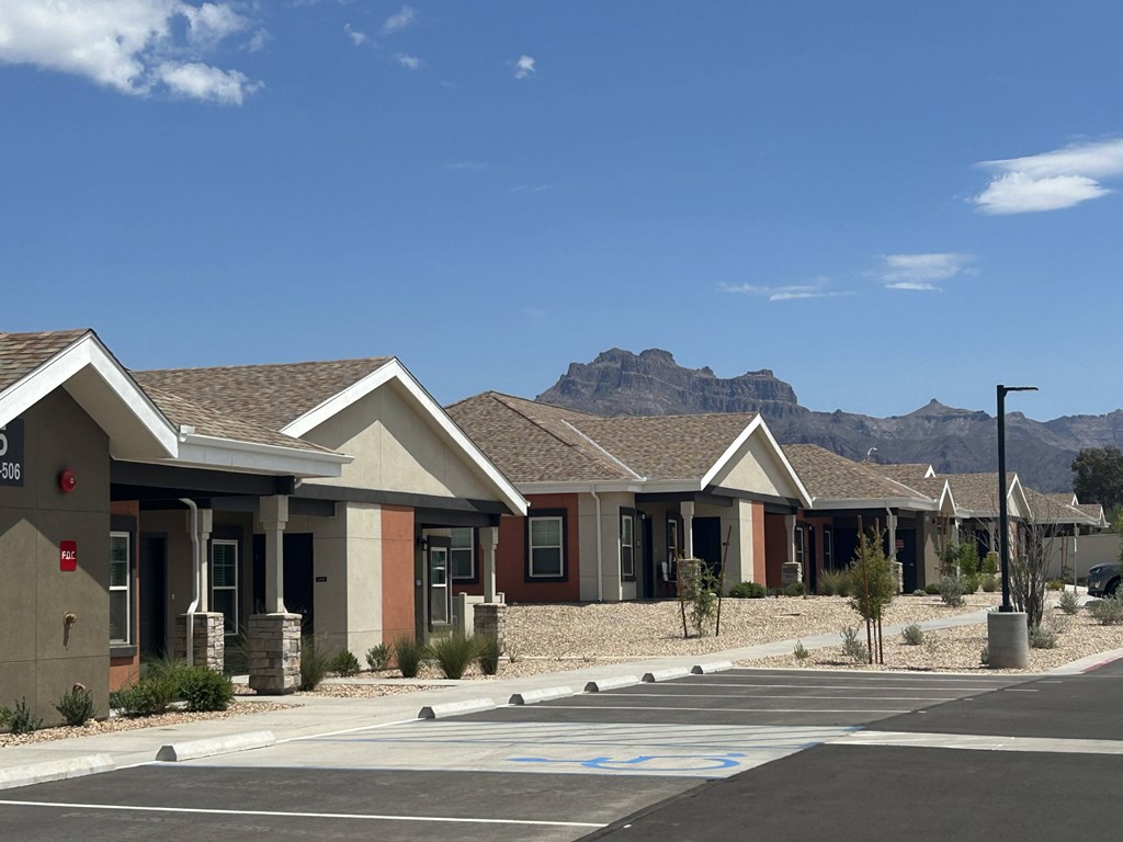 Apartments at Sunset Vista Apartments in Apache Junction, AZ