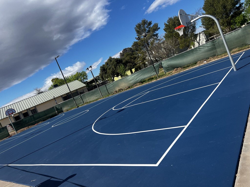 Foothills Village apartments basketball court