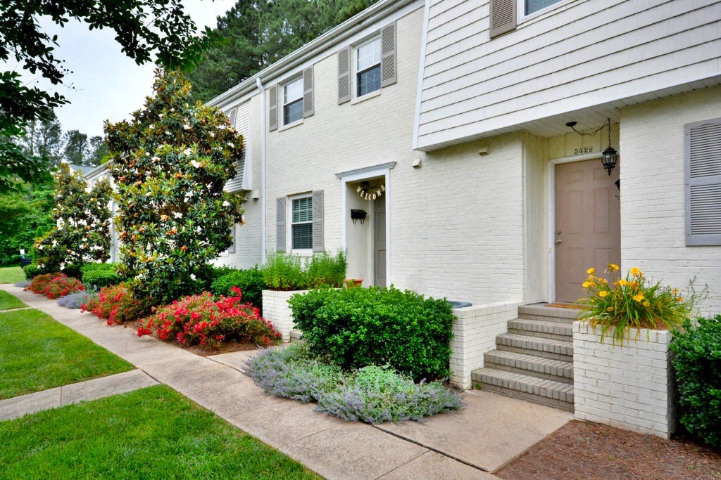 Green Space at Midtown Park Townhomes, North Carolina
