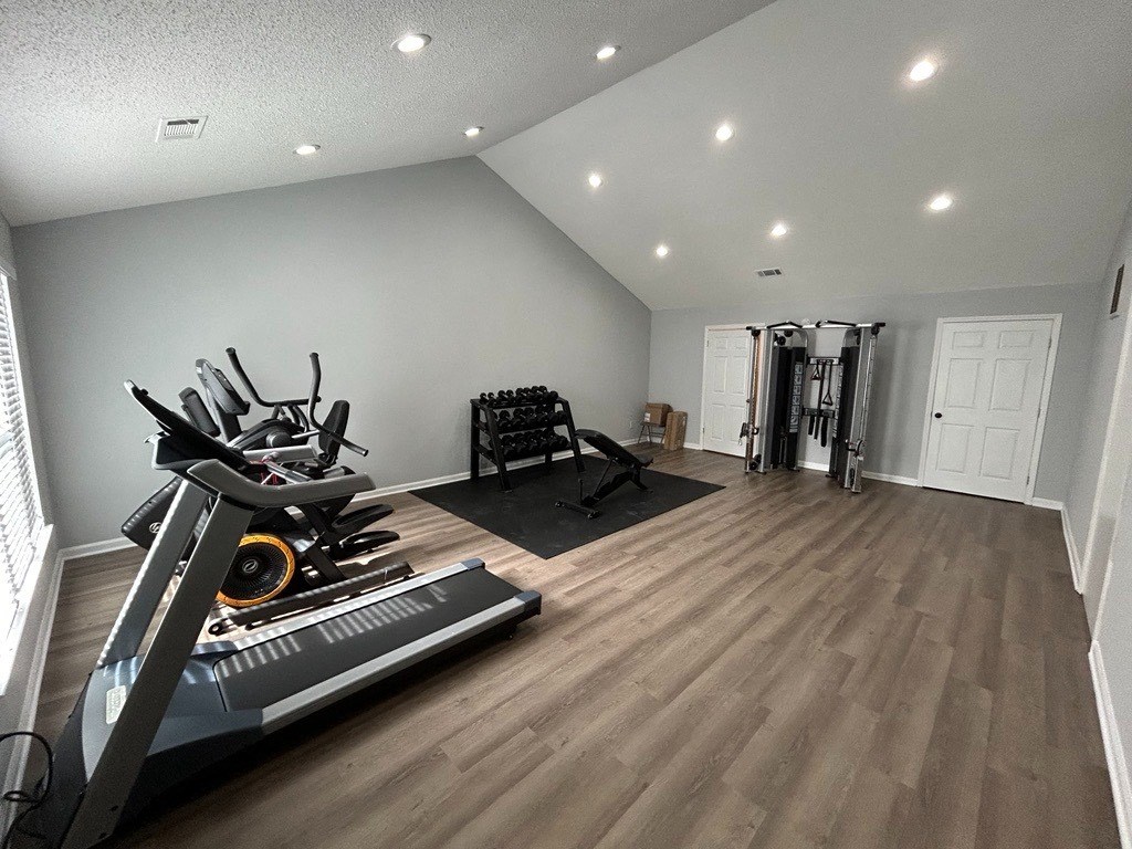 Cardio Equipment Cardio Equipment at Willow Bend Apartments, North Carolina