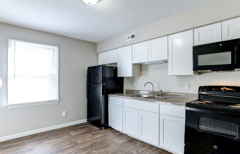 Large Kitchen at Trails Corner Apartments, Raleigh