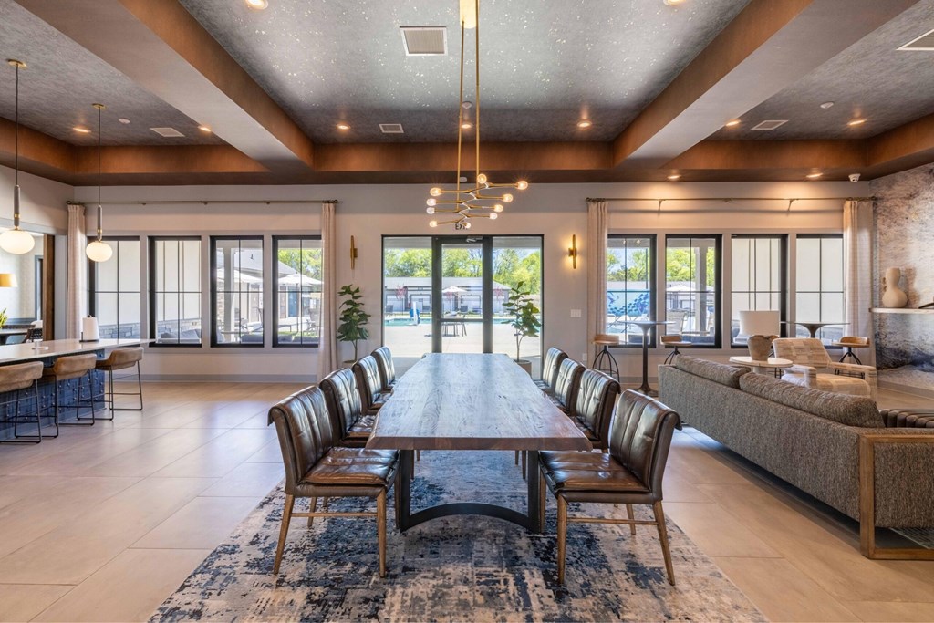 Large Dining Area at Evolve at Parkway Apartment Homes, Concord, 28027