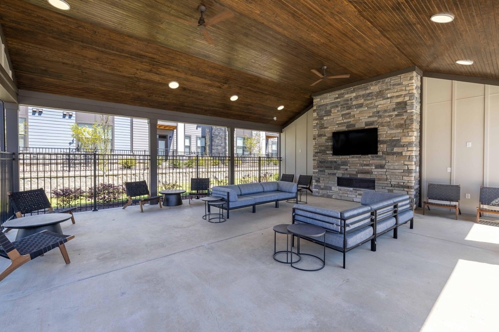 Outdoor Patio at Evolve at Parkway Apartment Homes, Concord North Carolina