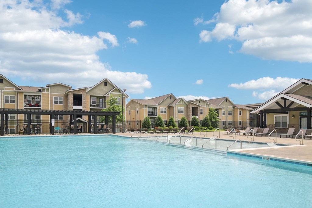 A large swimming pool in front of apartment buildings at Venue at 109 Apartments, Lebanon , TN