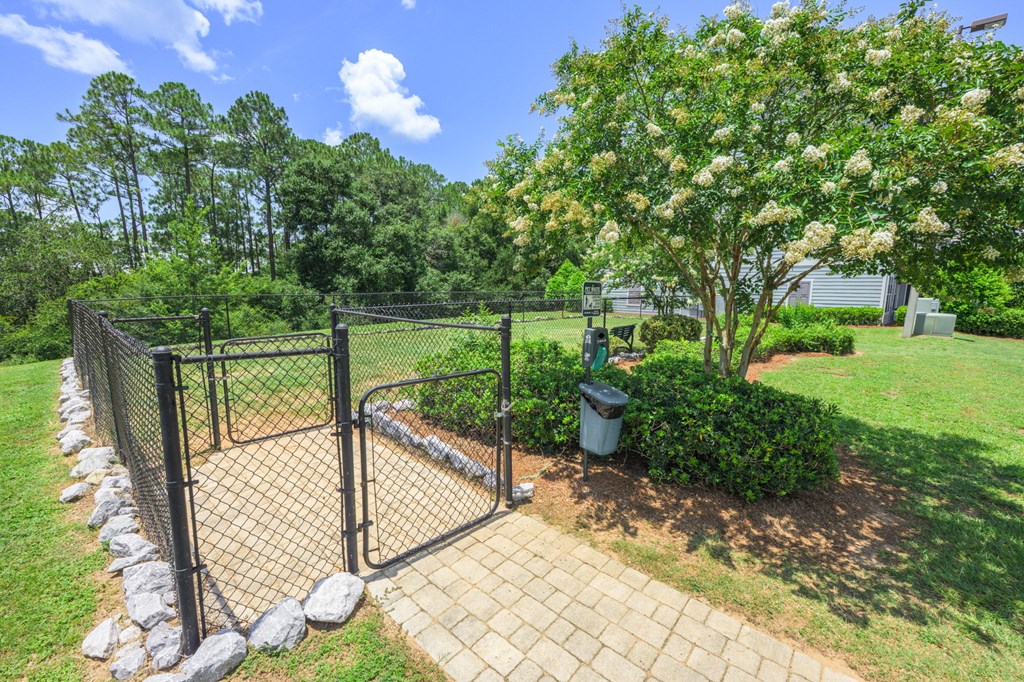 Dog Park at Spring Creek Apartments, Crestview, 32536