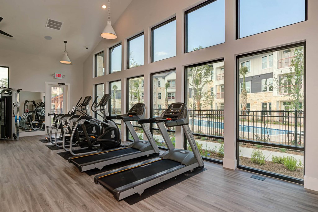 the gym with equipment at Legacy at Cibolo, Boerne, TX, 78006