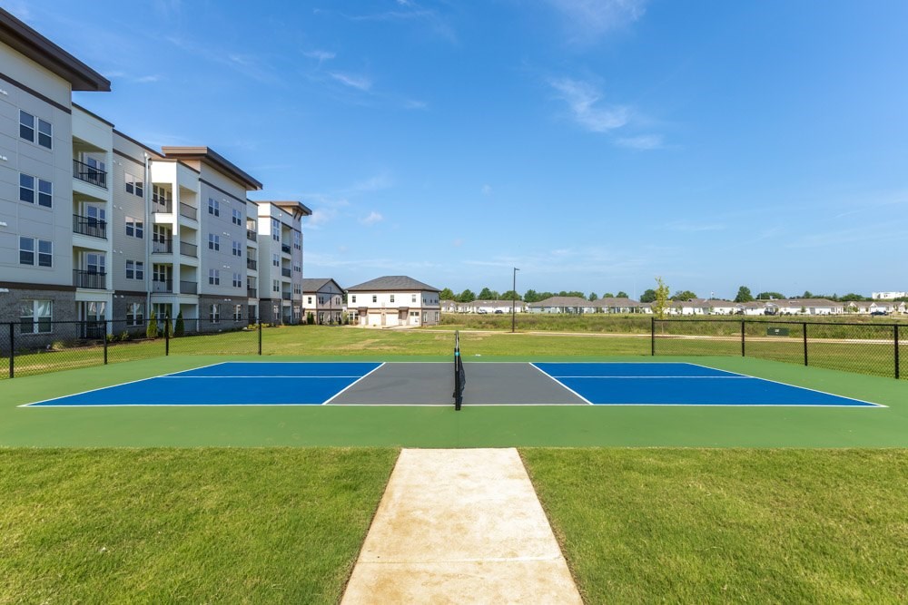 Tennis court at Prosper Madison Oaks, Madison