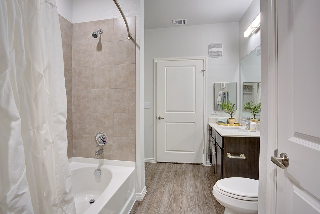 Spacious Bathrooms with shower at Edge and Stone, Texas, 78260