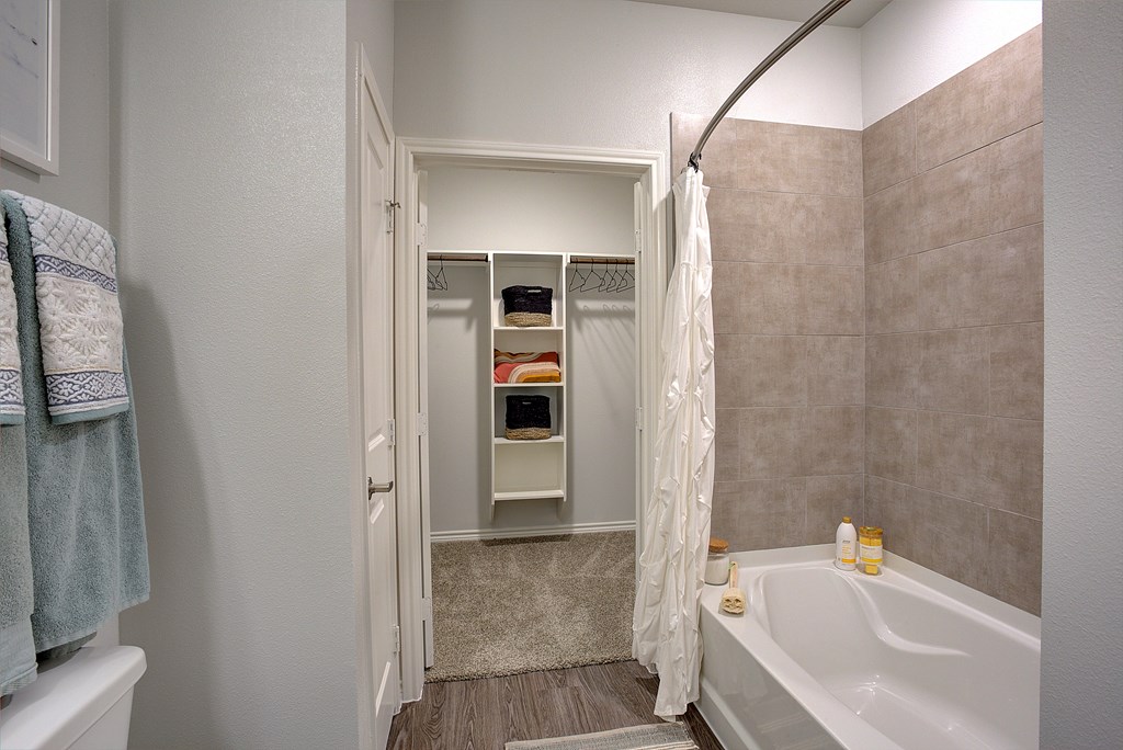 Large Soaking Tub In Bathroom at Edge and Stone, San Antonio, TX