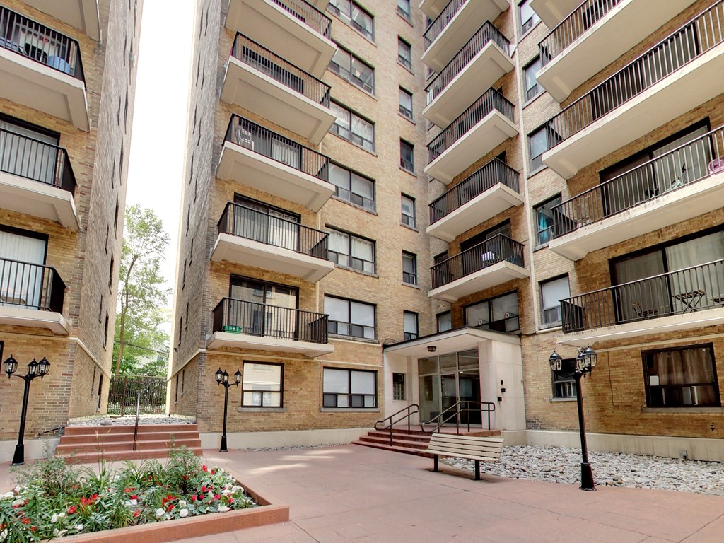 the residences at city center apartments photo 1