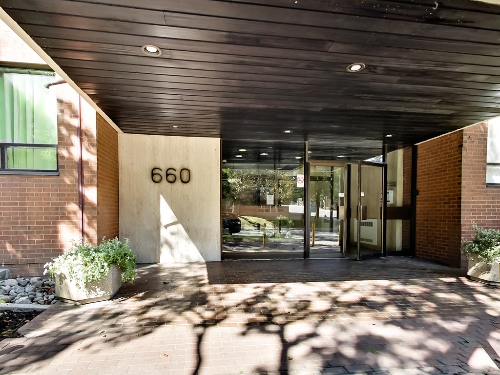 The entrance to a building with the number 660 on it.