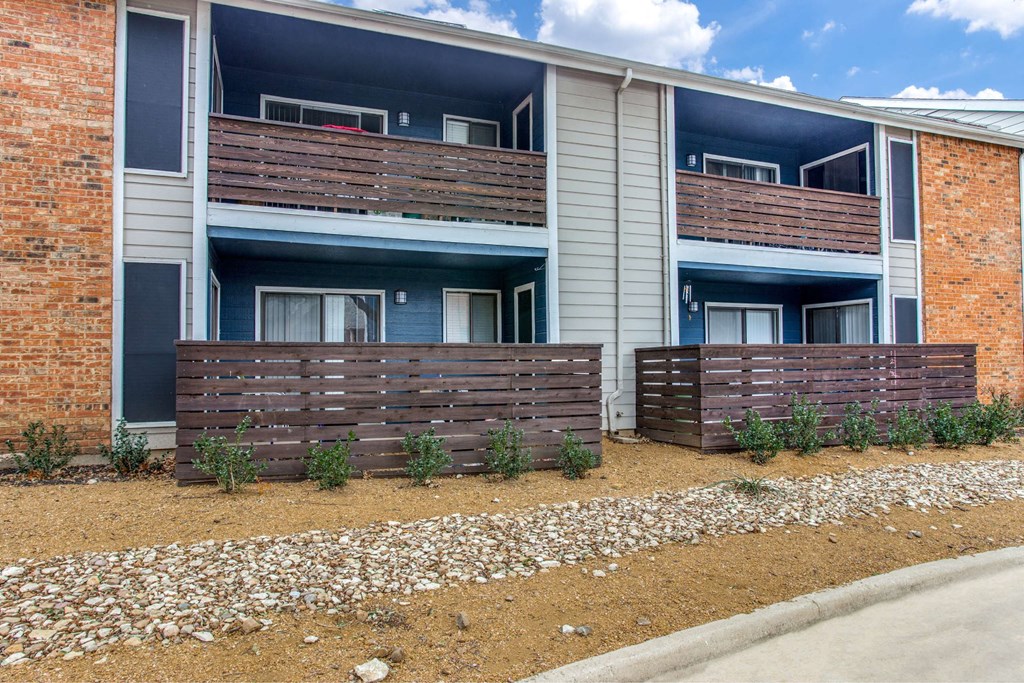 the building in which the apartment is located