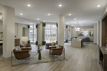 Clubhouse with seating - Photo Gallery 10